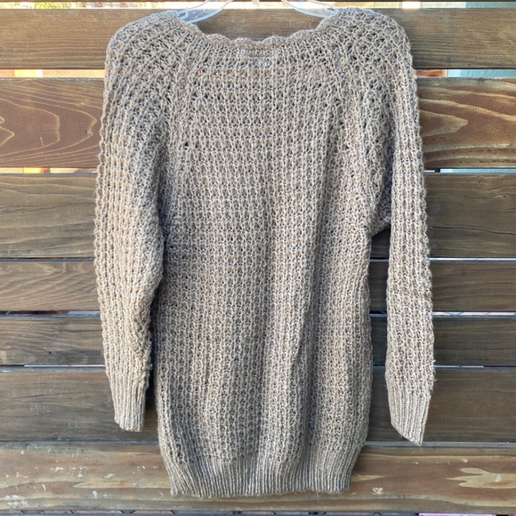 Verty Neutral Scallop Neck Sweater - OS - Picture 4 of 4